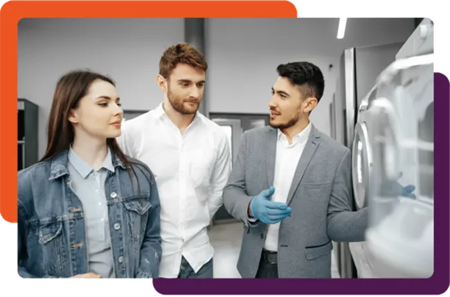 Imagem de pessoas em uma lavanderia